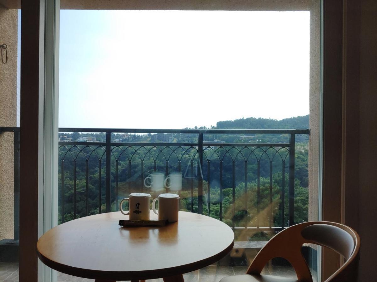 Jeju Lavender Hotel Szogüpho Kültér fotó