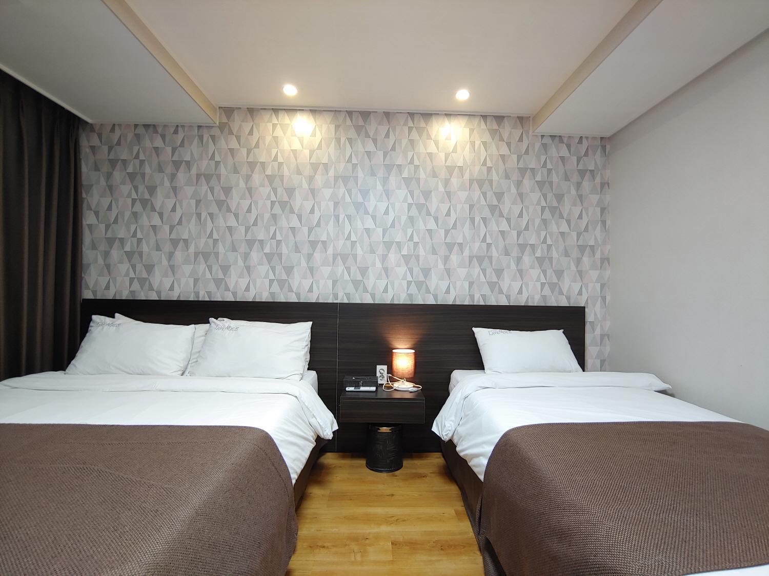 Jeju Lavender Hotel Szogüpho Kültér fotó