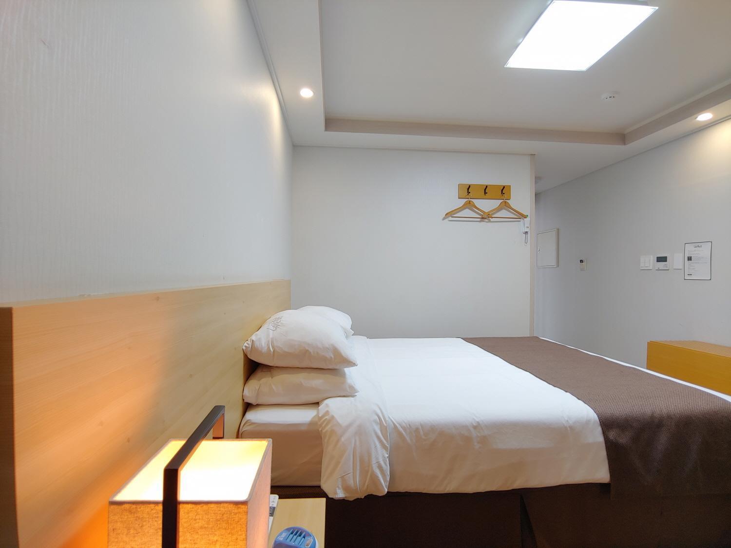 Jeju Lavender Hotel Szogüpho Kültér fotó